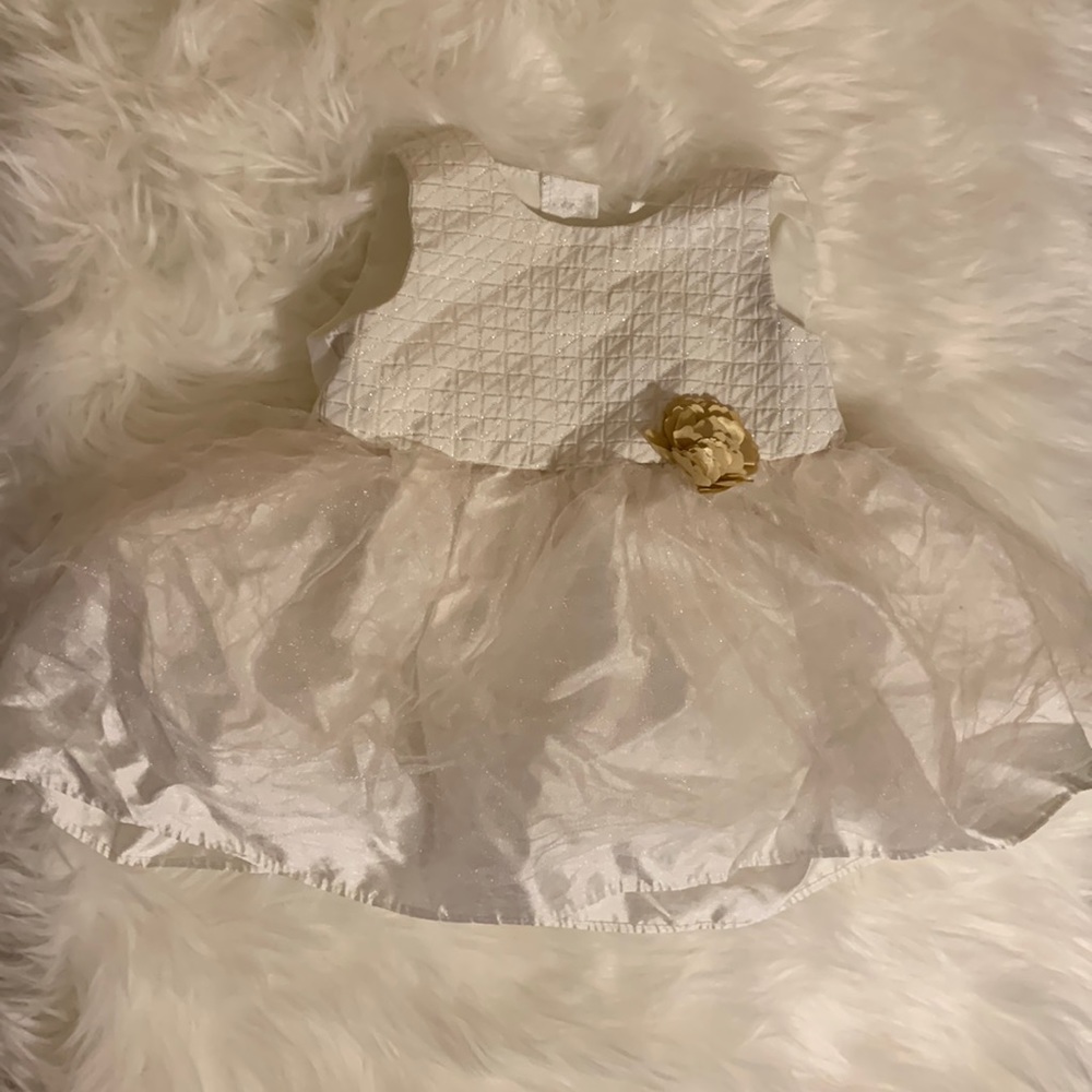 George. 6-9M. Cream/Gold Holiday Dress.